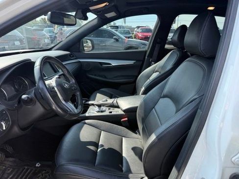 Used 2021 INFINITI QX50 Luxe w/ Appearance Package FWD image 12