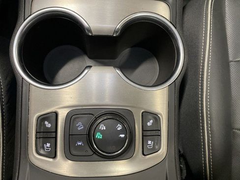 Used 2019 GMC Terrain Denali w/ Driver Alert Package II AWD/4WD image 36