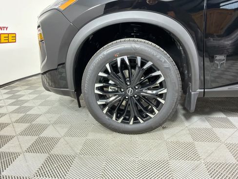 New 2026 Nissan Rogue Dark Armor FWD image 10