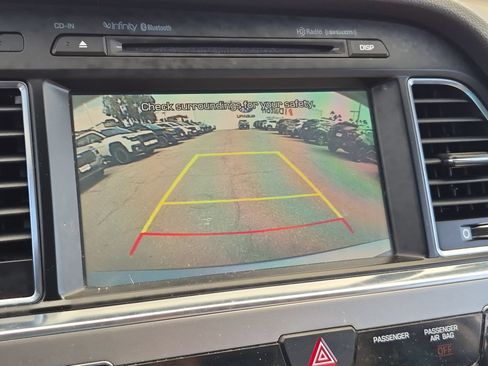 Used 2017 Hyundai Sonata Limited w/ Ultimate Package 02 FWD image 22