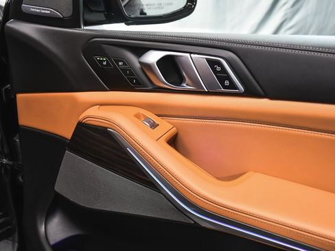 Used 2023 BMW X7 xDrive40i w/ Executive Package image 20