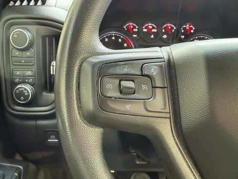 Used 2024 Chevrolet Silverado 2500 Custom w/ Custom Value Package image 23