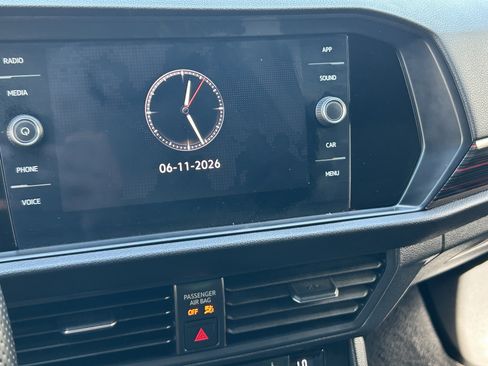 Used 2024 Volkswagen Jetta GLI 40th Anniversary Edition FWD image 21