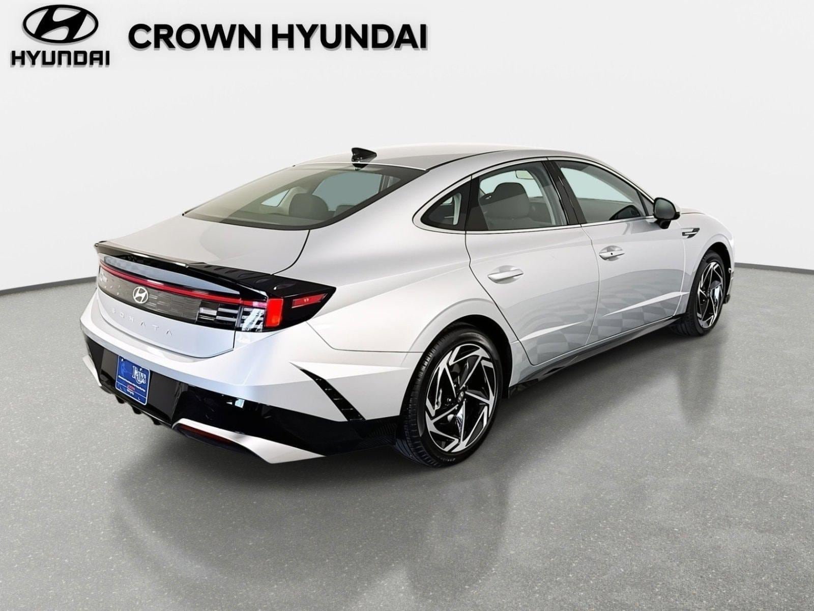 New 2026 Hyundai Sonata SEL FWD image 5