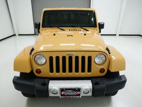 Used 2013 Jeep Wrangler Sahara w/ Connectivity Group image 2