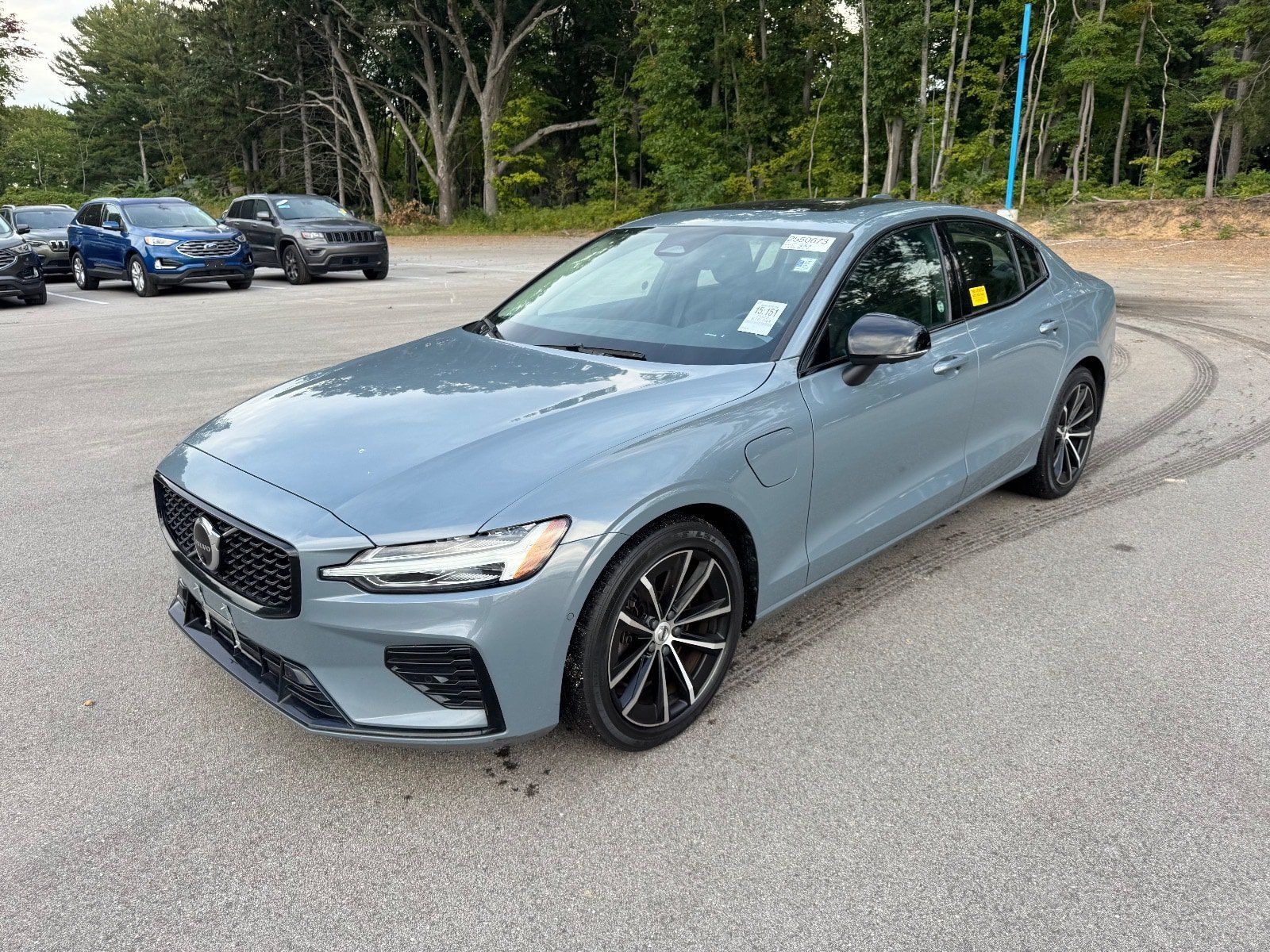 Used 2023 Volvo S60 T8 Plus AWD/4WD image 5