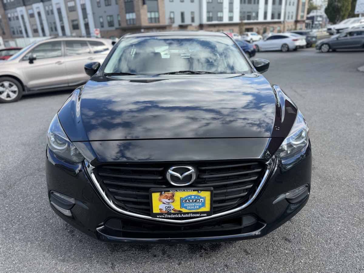 Used 2017 MAZDA MAZDA3 Touring FWD image 2