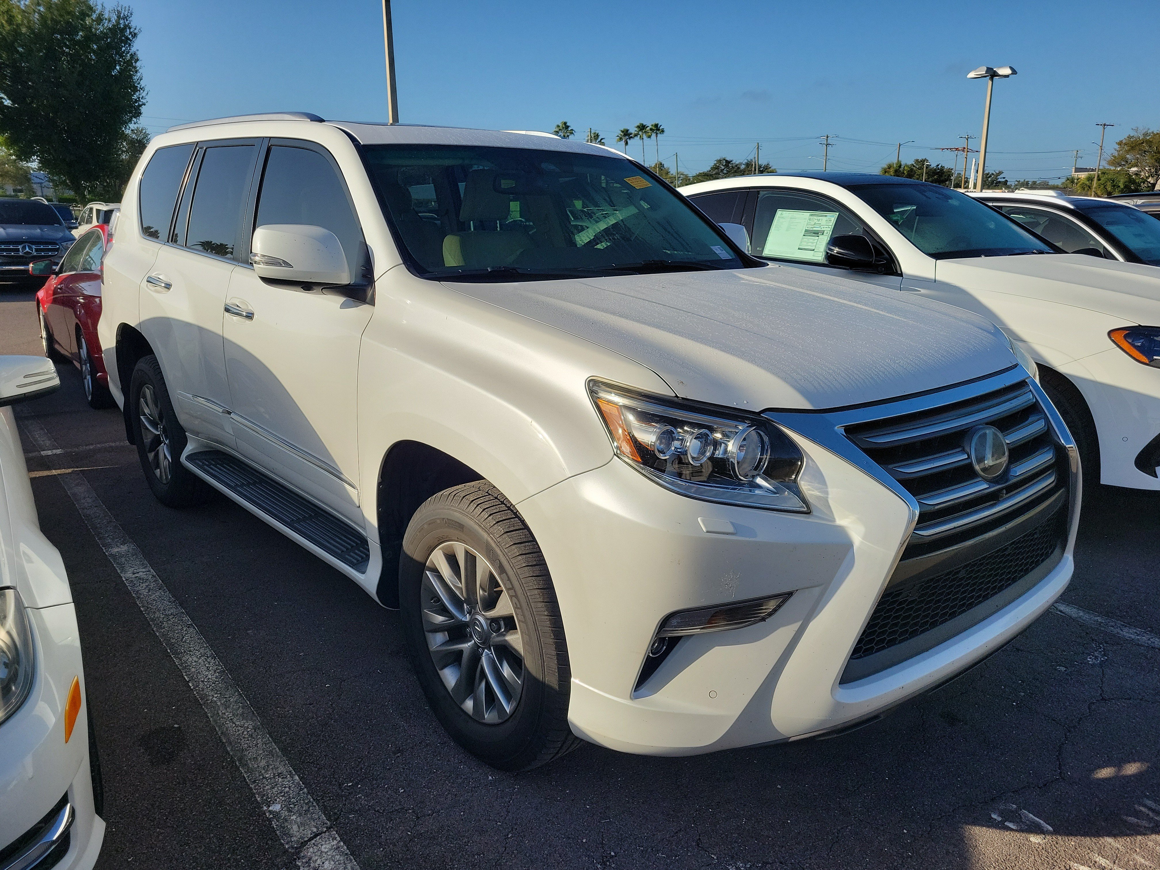 Used 2016 Lexus GX 460 Luxury AWD/4WD image 2
