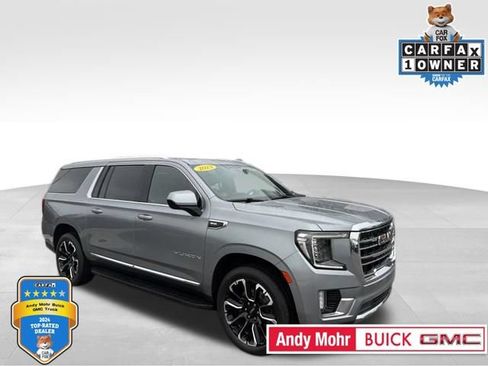 Used 2023 GMC Yukon XL SLT AWD/4WD image 1
