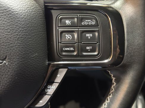 Used 2022 RAM 2500 Limited image 24