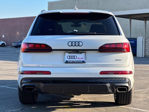 New 2026 Audi Q7 3.0T Prestige image 5