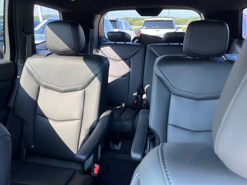 Used 2024 Cadillac XT6 Premium Luxury w/ LPO, Floor Liner Package FWD image 13