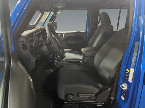 New 2026 Jeep Gladiator Rubicon AWD/4WD image 9