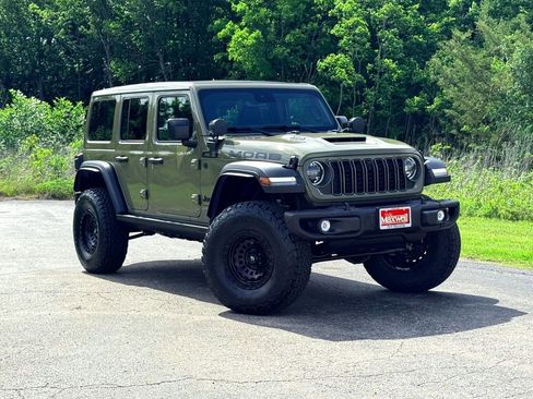 New 2026 Jeep Wrangler Unlimited Rubicon 392 w/ Quick Order Package 27X Moab AWD/4WD image 2