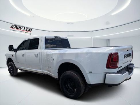 New 2026 RAM 3500 Laramie AWD/4WD image 5