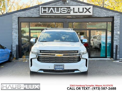 Used 2023 Chevrolet Suburban Premier image 8