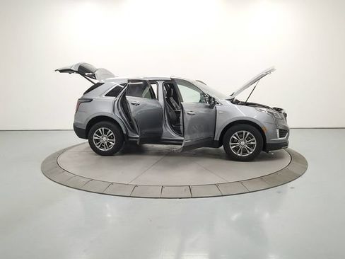 Used 2023 Cadillac XT5 Premium Luxury AWD/4WD image 17