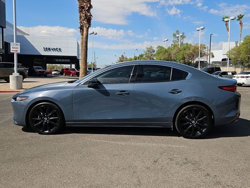 Certified 2022 MAZDA MAZDA3 s AWD/4WD image 2