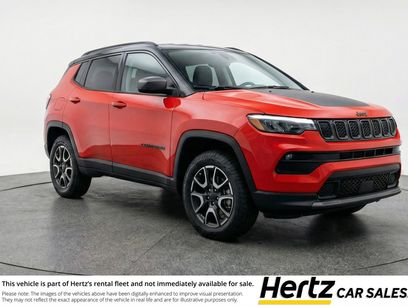 Used 2025 Jeep Compass Trailhawk