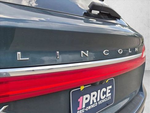 Used 2016 Lincoln MKX Select w/ Select Plus Package FWD image 12