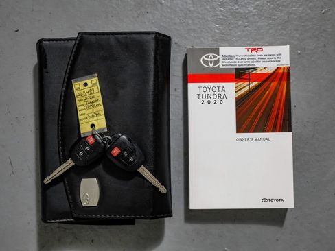 Used 2020 Toyota Tundra SR image 52