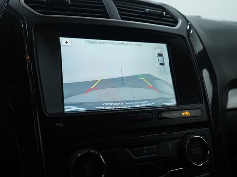 Used 2017 Ford Explorer XLT w/ Equipment Group 202A image 23