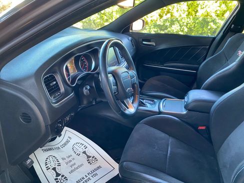 Used 2015 Dodge Charger R/T RWD image 29