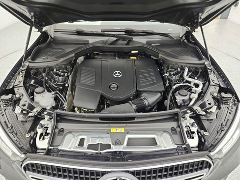 New 2026 Mercedes-Benz GLC 300 image 12
