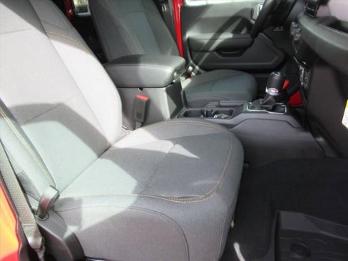 New 2026 Jeep Wrangler Sport S image 9