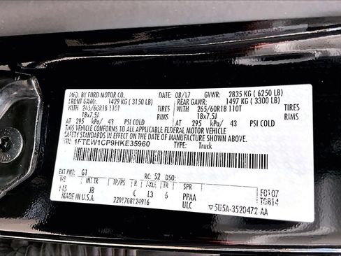 Used 2017 Ford F150 XLT w/ Equipment Group 302A Luxury image 33