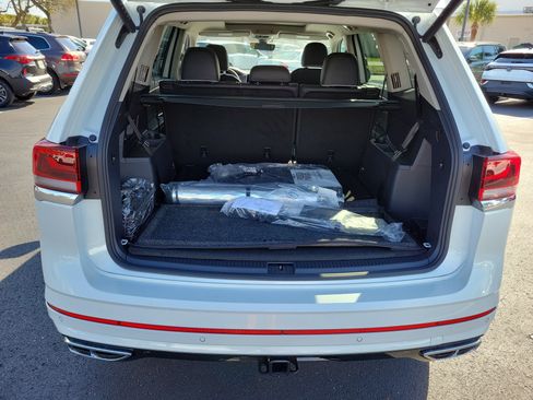 New 2026 Volkswagen Atlas SEL Premium R-Line AWD/4WD image 13