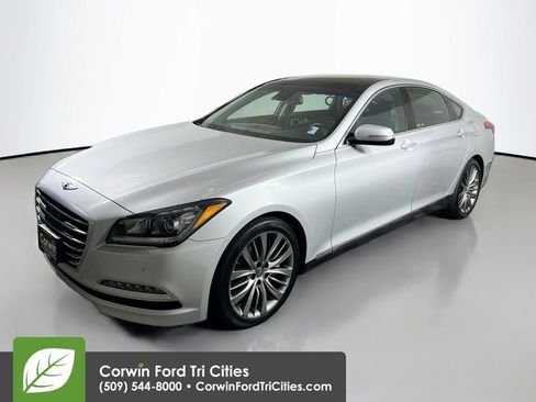 Used 2015 Hyundai Genesis 5.0 image 5