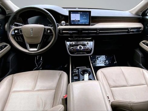 Used 2022 Lincoln Corsair Reserve w/ Luxury Package AWD/4WD image 15