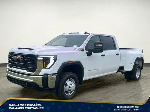 New 2026 GMC Sierra 3500 Pro AWD/4WD image 2