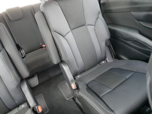 Used 2025 Subaru Ascent Premium AWD/4WD image 14