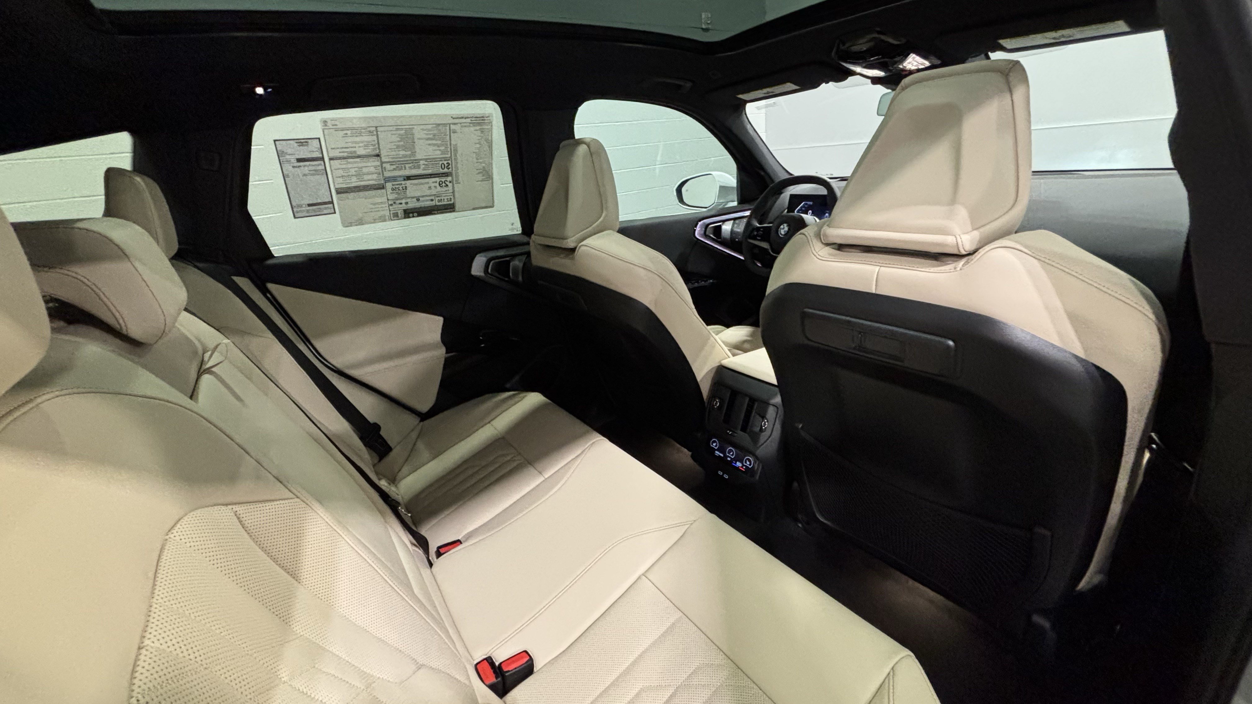 Used 2026 BMW X3 xDrive30i w/ Premium Package AWD/4WD image 28