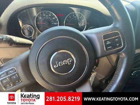 Used 2016 Jeep Wrangler Unlimited Sport AWD/4WD image 11