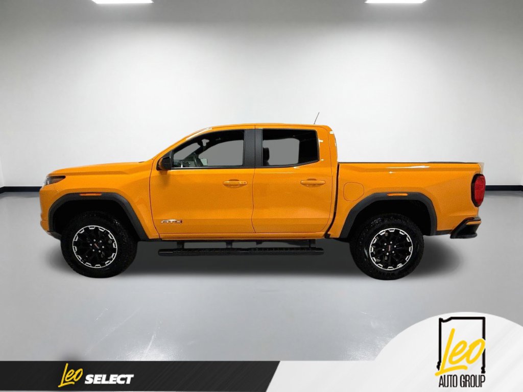 Used 2026 GMC Canyon AT4 w/ Technology Plus Package AWD/4WD image 11