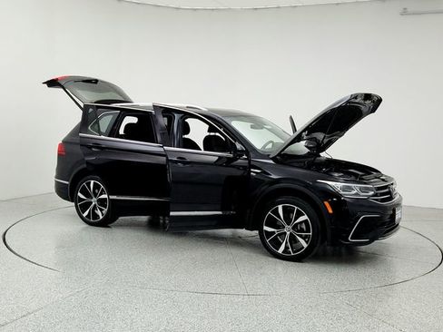 Used 2023 Volkswagen Tiguan SEL R-Line image 10