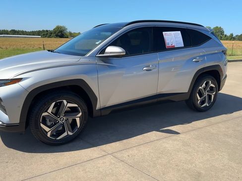 Used 2024 Hyundai Tucson Limited AWD/4WD image 4