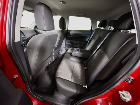 Used 2023 Mitsubishi Outlander Sport ES image 24