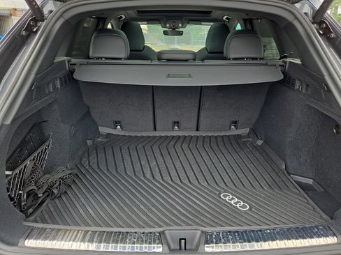 Used 2025 Audi SQ5 Premium Plus AWD/4WD image 17