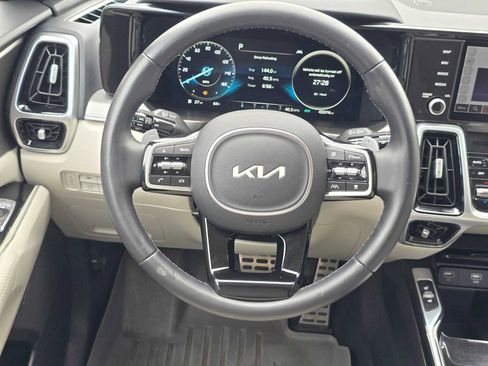 Used 2022 Kia Sorento SX Prestige w/ Panoramic Sunroof Package AWD/4WD image 19