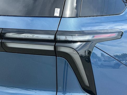 New 2026 Chevrolet Traverse High Country FWD image 34