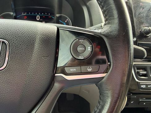Used 2020 Honda Pilot Touring image 34