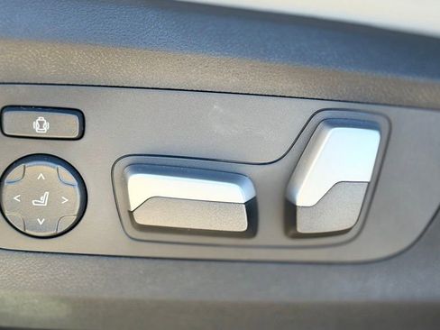 New 2026 BMW X5 xDrive40i image 17