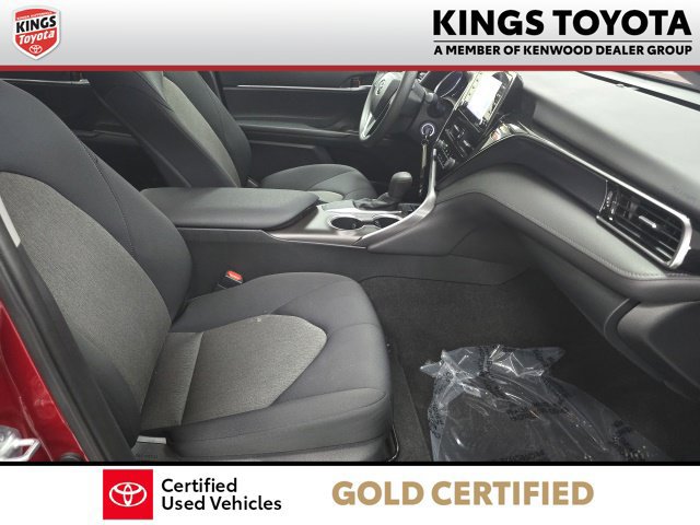 Used 2021 Toyota Camry LE FWD image 21