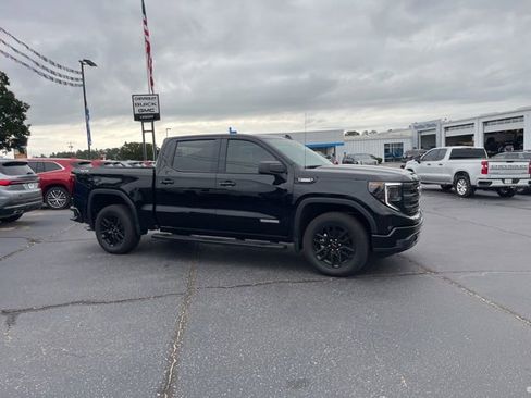 Used 2026 GMC Sierra 1500 Elevation AWD/4WD image 2