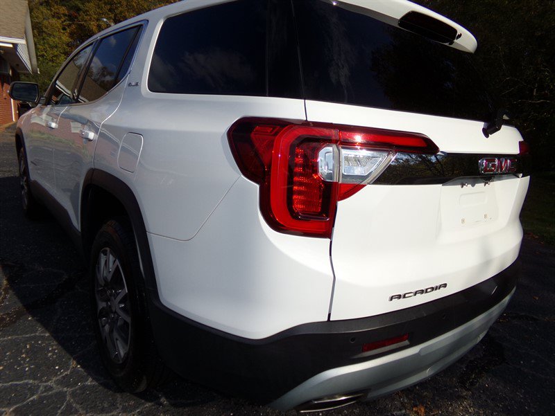 Used 2020 GMC Acadia SLE w/ LPO, Floor Liner Package FWD image 8