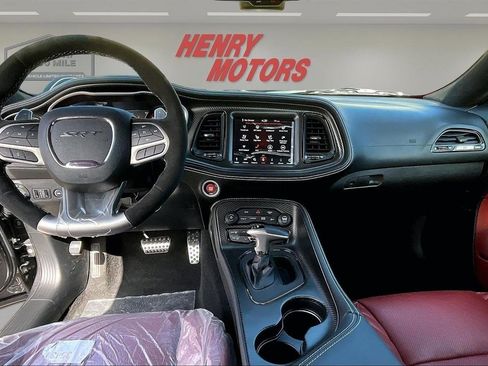 Used 2023 Dodge Challenger SRT Hellcat Redeye RWD image 8